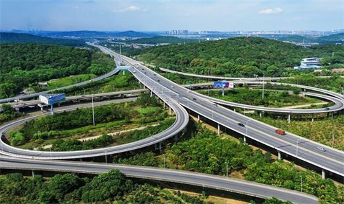 婺城钢筋套筒应用于高速公路